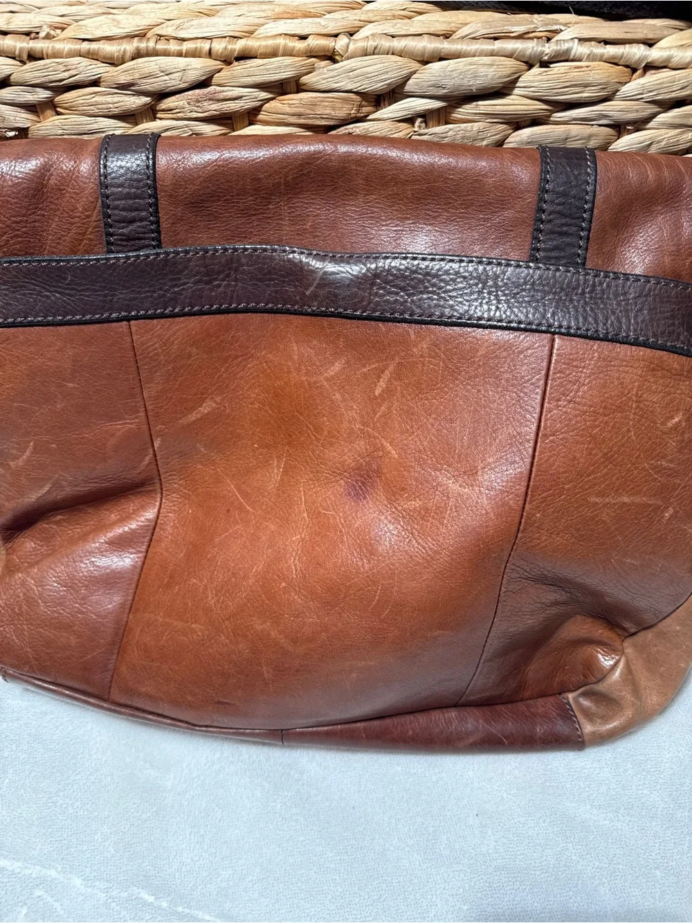 Fossil Vintage Distressed Leather Messenger Bag - Cognac Brown - Fits 15